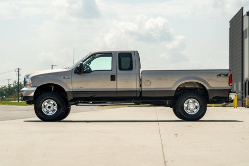 Used 2002 Ford F350 Lariat image 4