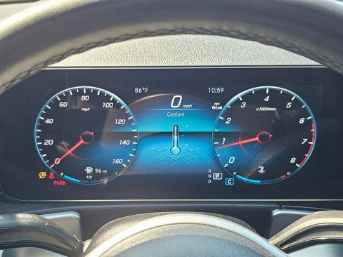 Used 2023 Mercedes-Benz GLB 250 4MATIC image 18