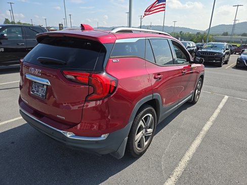 Used 2018 GMC Terrain SLT w/ Infotainment Package II image 2