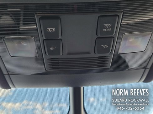 Used 2021 Volkswagen Atlas Cross Sport SE image 31