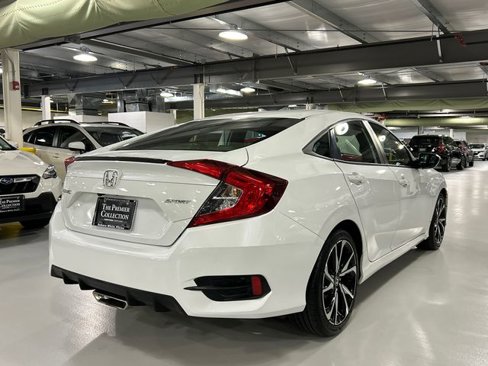 Used 2020 Honda Civic Sport image 2