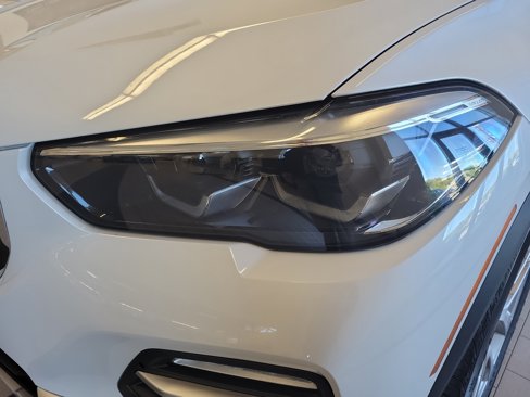 Used 2021 BMW X5 xDrive40i w/ Convenience Package image 9