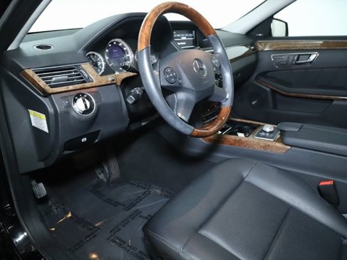 Used 2011 Mercedes-Benz E 350 4MATIC Sedan image 17