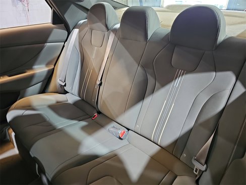 New 2025 Hyundai Elantra Sport image 13