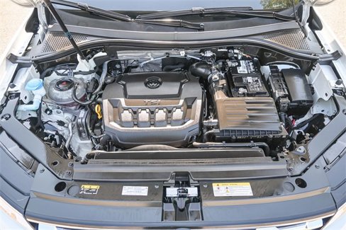 Used 2021 Volkswagen Tiguan S image 29