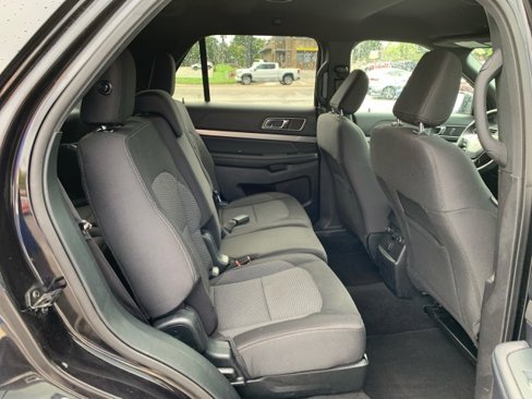 Used 2019 Ford Explorer XLT w/ Equipment Group 201A image 17