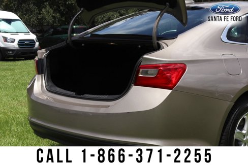 Used 2023 Chevrolet Malibu LT image 42