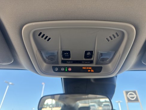 Used 2024 Chevrolet Malibu LT image 25