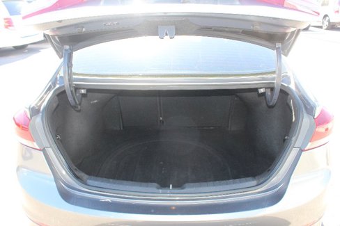 Used 2018 Hyundai Elantra SEL image 5