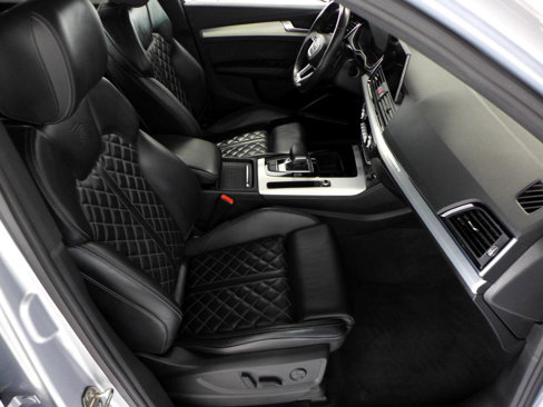 Used 2021 Audi SQ5 Premium Plus w/ Premium Plus Package image 56