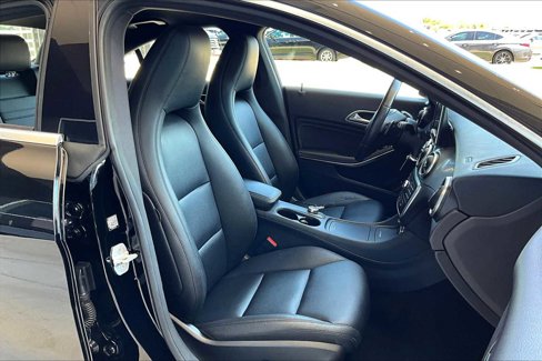 Used 2015 Mercedes-Benz CLA 250 image 8