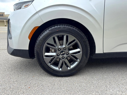Used 2021 Kia Soul S image 8