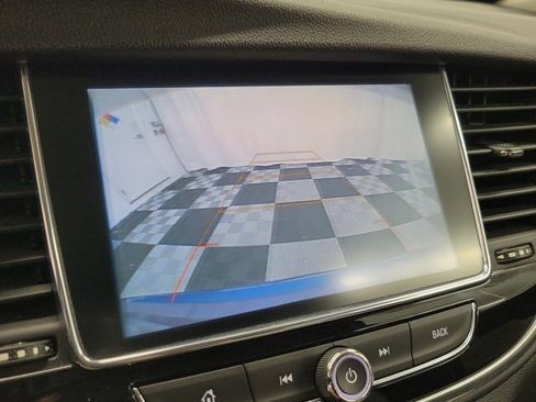 Used 2020 Buick Encore Preferred w/ Safety Package image 28