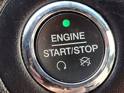 Used 2019 Ford Explorer XLT w/ Equipment Group 202A image 25