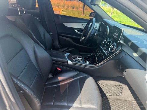 Used 2018 Mercedes-Benz C 300 4MATIC Sedan image 14