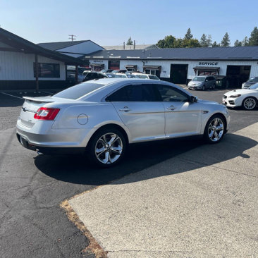 Used 2010 Ford Taurus SHO image 5