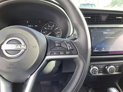 Certified 2023 Nissan Kicks SV image 19