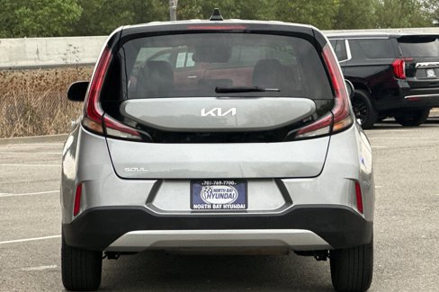 Used 2024 Kia Soul LX w/ Option Group 015 image 5