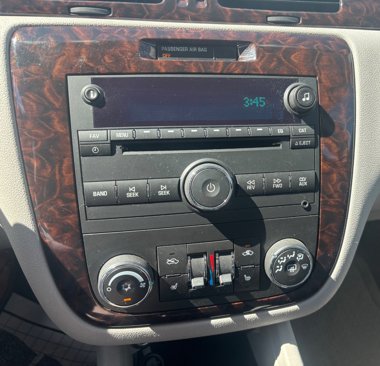 Used 2013 Chevrolet Impala LTZ image 27