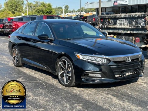 Used 2019 Honda Accord Sport image 2
