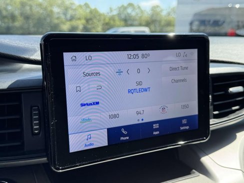 Used 2020 Ford Explorer XLT w/ Comfort Package image 18