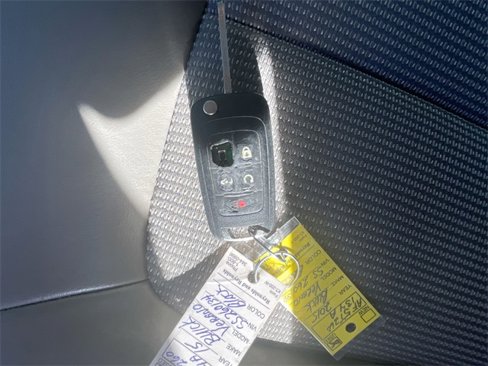 Used 2015 Buick Verano image 31
