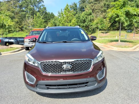 Used 2017 Kia Sorento LX image 2