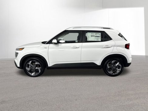 New 2025 Hyundai Venue SEL image 13