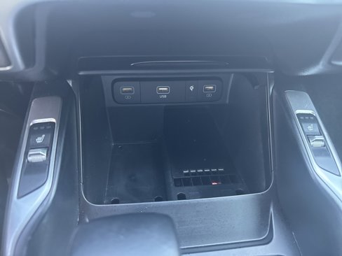 Used 2021 Kia Sorento EX image 25