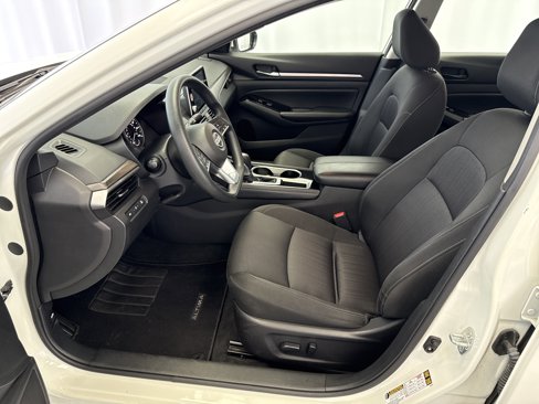 Used 2023 Nissan Altima 2.5 SV image 7