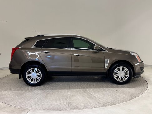 Used 2015 Cadillac SRX Luxury w/ Driver Awareness Package image 6