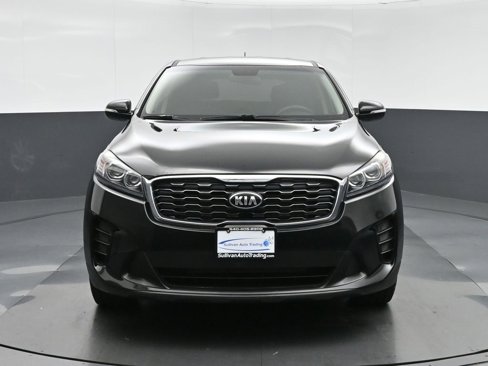 Used 2020 Kia Sorento LX image 2