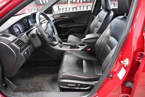 Used 2017 Honda Accord Sport Special Edition image 10