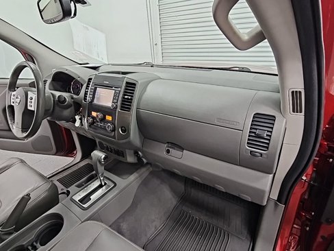 Used 2019 Nissan Frontier SL image 35