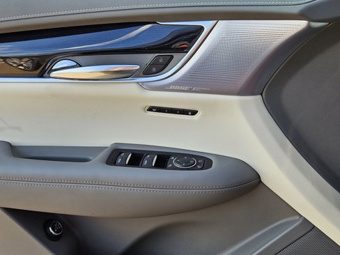 New 2025 Cadillac XT6 Premium Luxury image 26