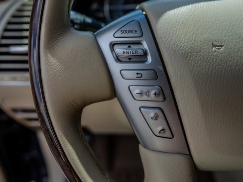 Used 2016 INFINITI QX80 2WD image 16