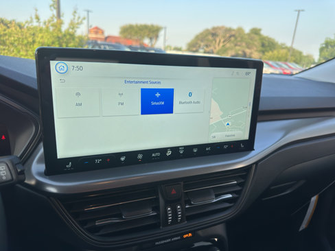 New 2025 Ford Escape SE image 27
