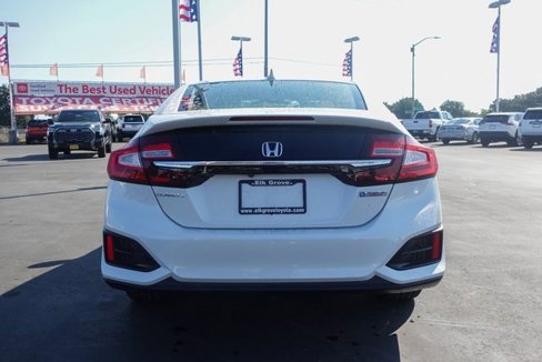 Used 2018 Honda Clarity Plug-In Hybrid image 10