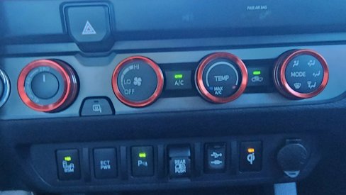 Used 2019 Toyota Tacoma TRD Sport image 31