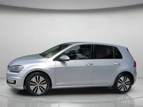 Used 2016 Volkswagen e-Golf SEL Premium image 14