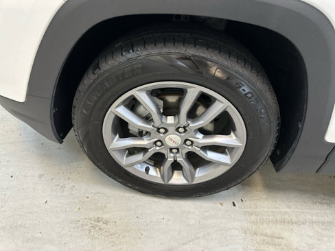 Used 2022 GMC Terrain SLT w/ Infotainment Package II image 12