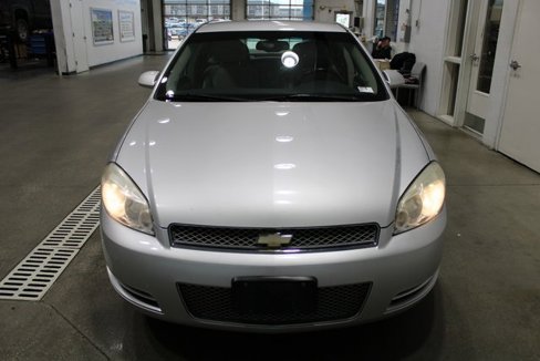 Used 2013 Chevrolet Impala LT w/ Luxury Edition Package image 25