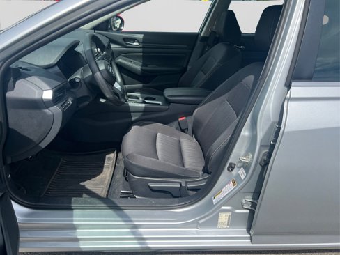 Used 2022 Nissan Altima 2.5 S image 9