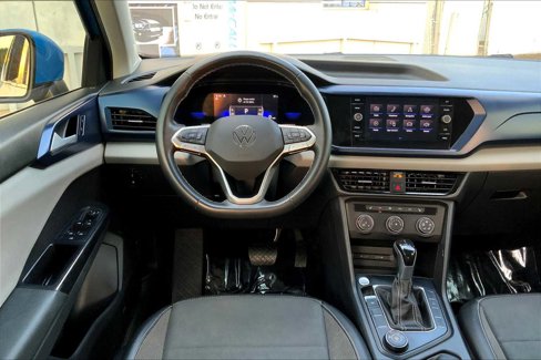 Used 2022 Volkswagen Taos SE image 5