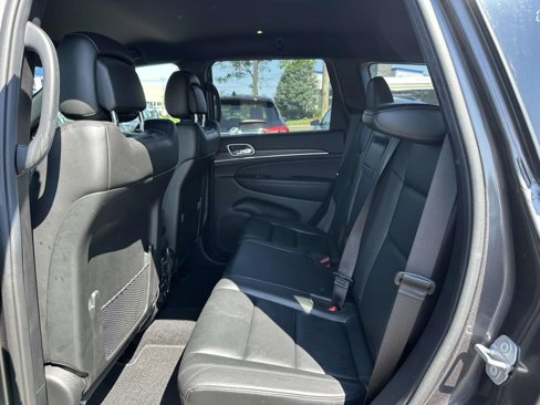 Used 2019 Jeep Grand Cherokee Limited image 10