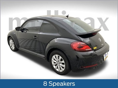 Used 2017 Volkswagen Beetle 1.8T S image 9