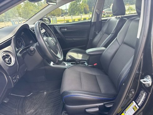 Used 2017 Toyota Corolla SE image 10