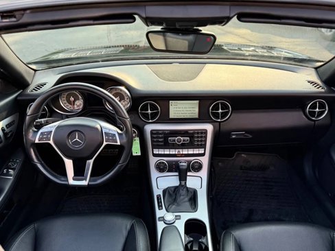 Used 2014 Mercedes-Benz SLK 250 image 38