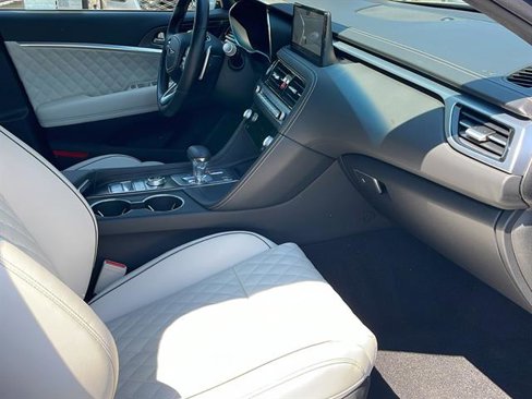 Used 2025 Genesis G70 3.3T Advanced w/ Sport Prestige Package image 34