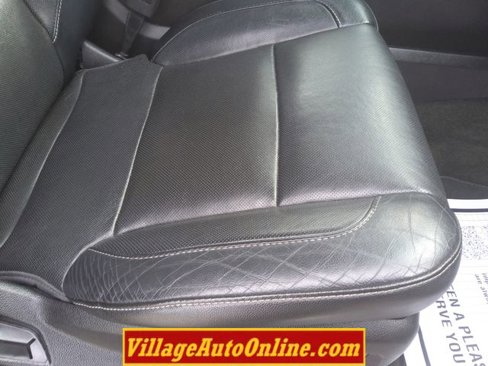 Used 2017 GMC Yukon XL SLT w/ Open Road Package image 33